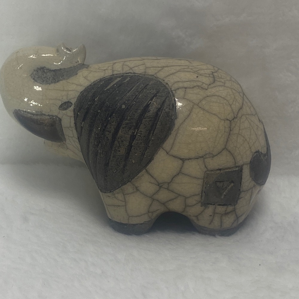 South African Raku Elephant Handmade Ceramic Elephant Collectible Crackle Glaze - Picture 3 of 15